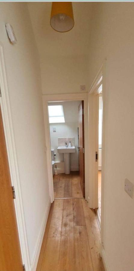 Lovely 1-Bed Loft In Newport 外观 照片