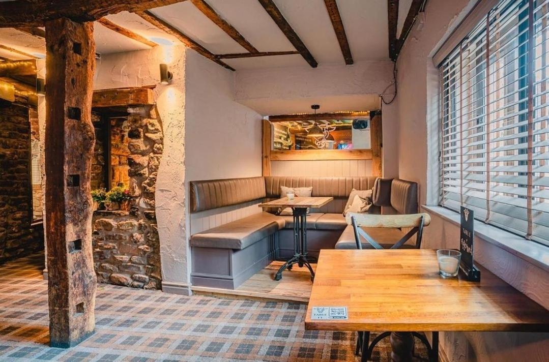 Lovely 1-Bed Loft In Newport 外观 照片
